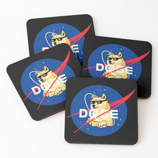 Aperçu de l'œuvre T-shirt DogeSpace Doge créée et vendue par MapBon.