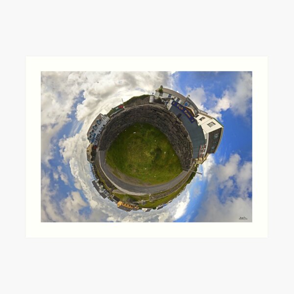 Tigh Ruairi - Inisheer Village (Sky out) Art Print