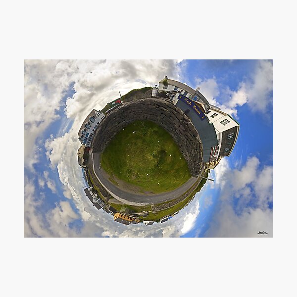 Tigh Ruairi - Inisheer Village (Sky out) Photographic Print