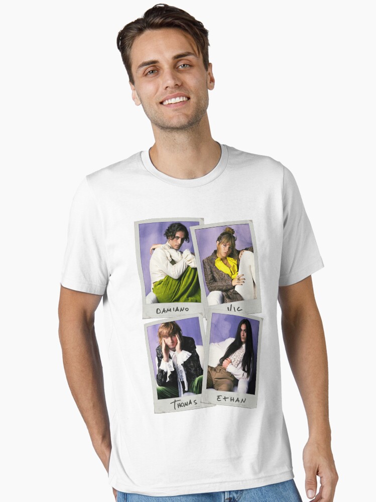 MANESKIN MÅNESKIN merch Essential T-Shirt