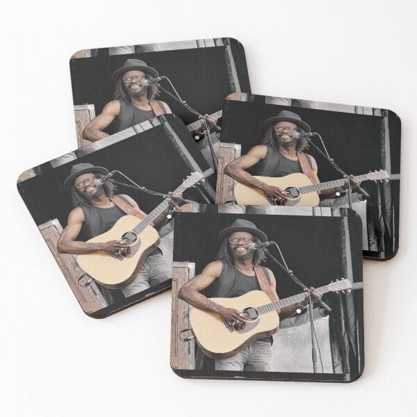 Item preview, r2857/  Finition 2021 - 2 -   Chanteur de Légende " vibrant " - 2017 -  fz 2000  (c)(h) Olavia-Olao Okaio Créations designed and sold by o.okaïo.