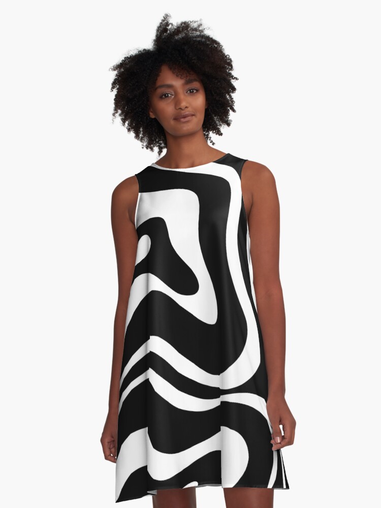 Black and white 2024 square pattern dress