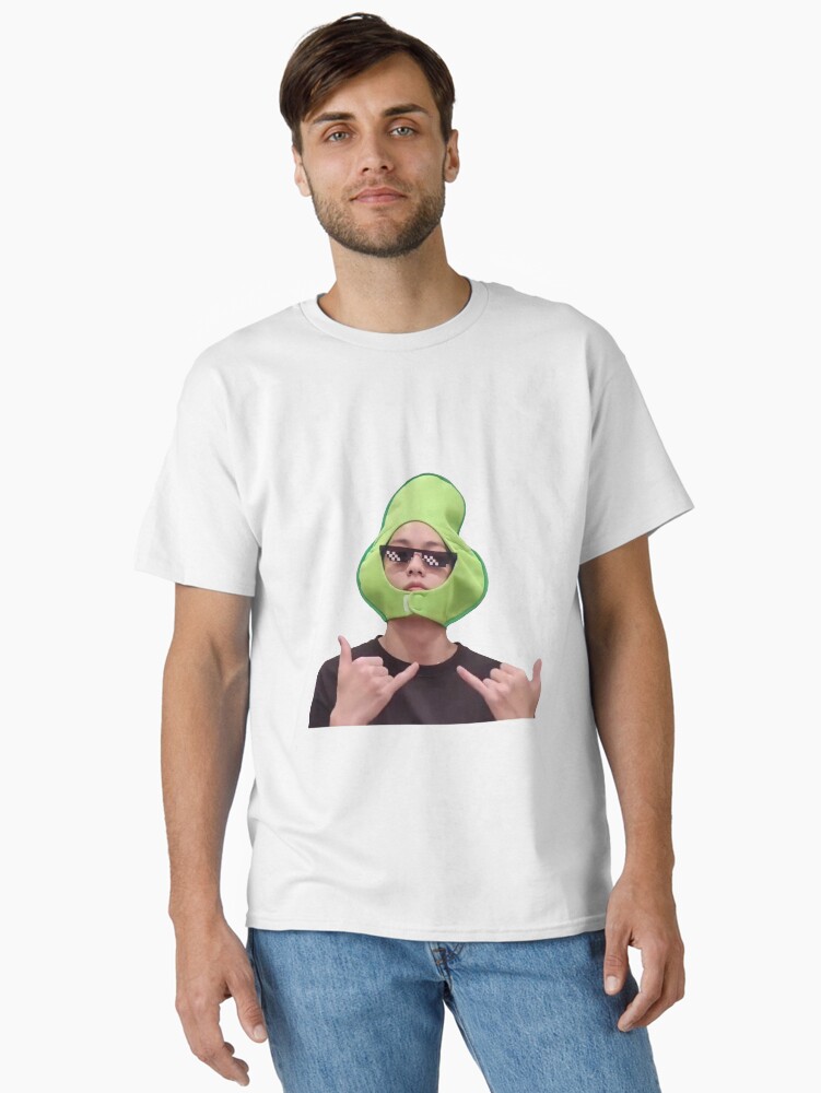 Thumbnail 1 von 7, Classic T-Shirt, TXT Soobin [TXT VOL.Nine] designt und verkauft von purelyasiashop.