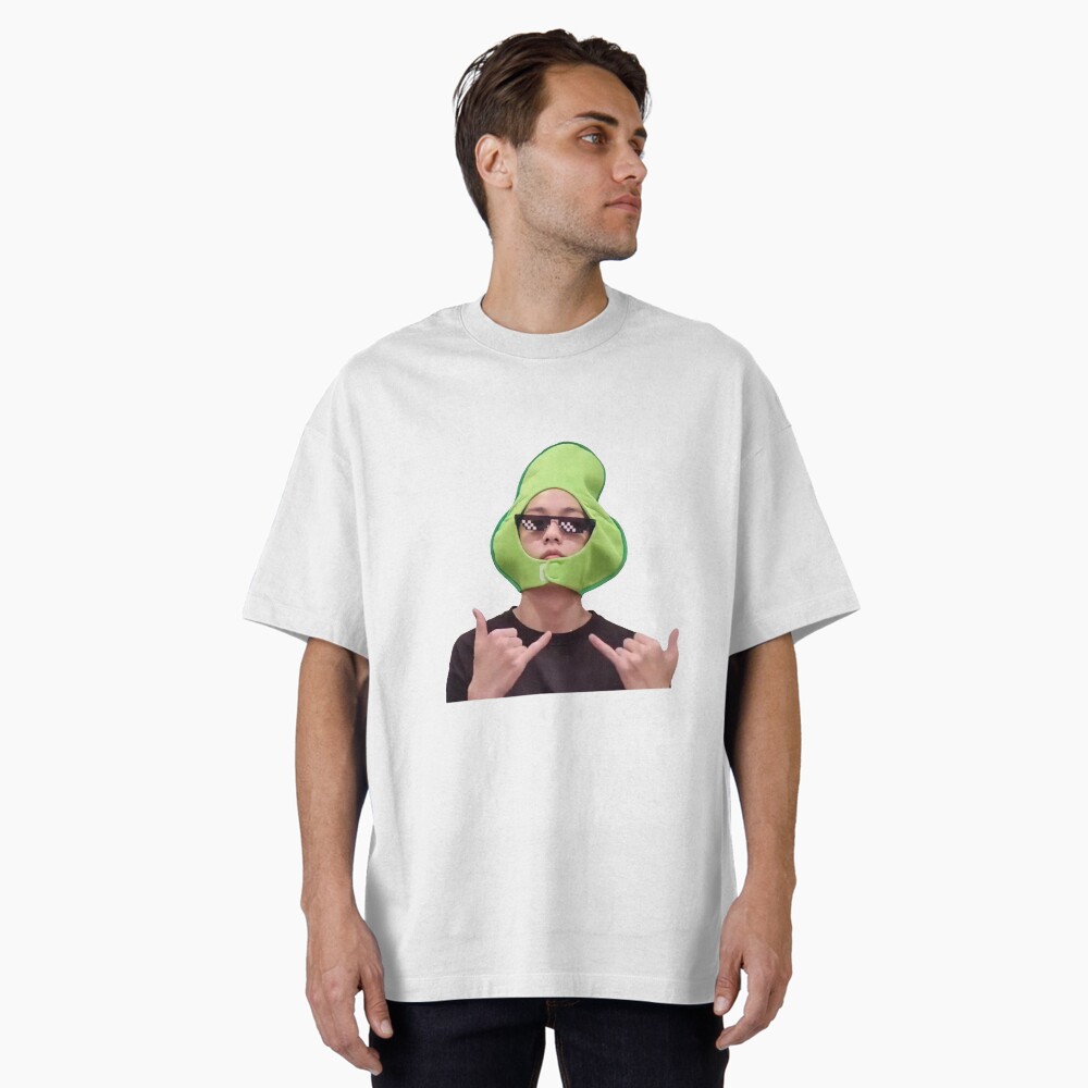 Artikel-Vorschau von Oversized T-Shirt, designt und verkauft von purelyasiashop.