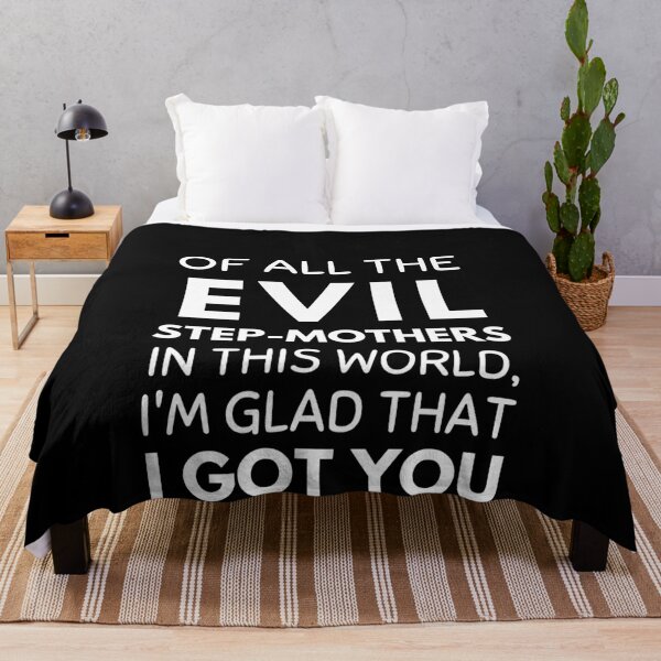 https://ih1.redbubble.net/image.2413414546.0252/ur,blanket_large_bed,square,x600.1.jpg