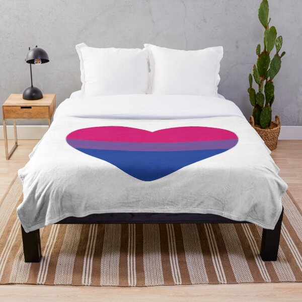 Aperçu de l'œuvre Drapeau de fierté bisexuelle Heart Design LGBTQ+ LGBTQIA+ (rayures horizontales) créée et vendue par snarkmonkey.