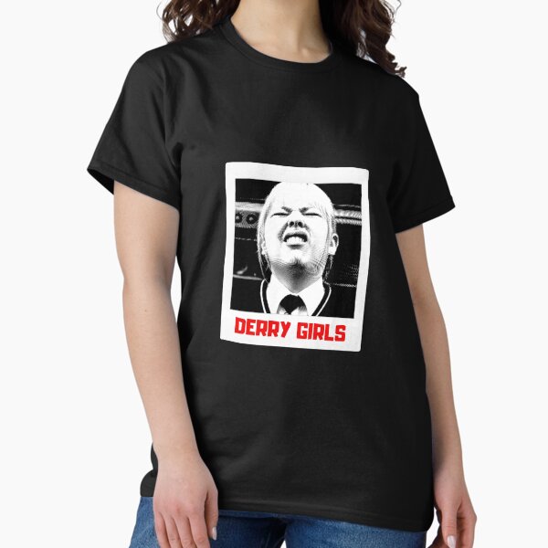 Vista previa del artículo con la obra «Derry Girls Clare», diseñado y vendido por hope ..