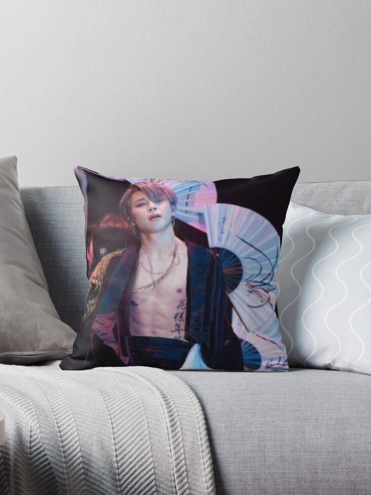 https://ih1.redbubble.net/image.2415460203.9245/throwpillow,small,750x1000-bg,f8f8f8.jpg