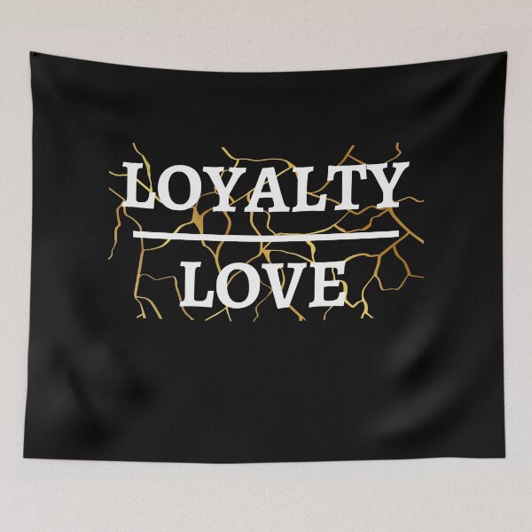 Artikelvorschau, LOYALITÄT ÜBER LIEBE GOLD DESIGN entworfen und verkauft von AndrewContents.