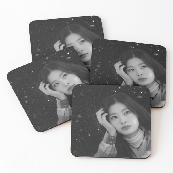 Item preview, STAYC - Seeun - kpop - estética espacial designed and sold by kitten-minho.