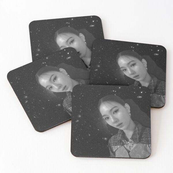 Item preview, STAYC - Isa - kpop - estética espacial designed and sold by kitten-minho.