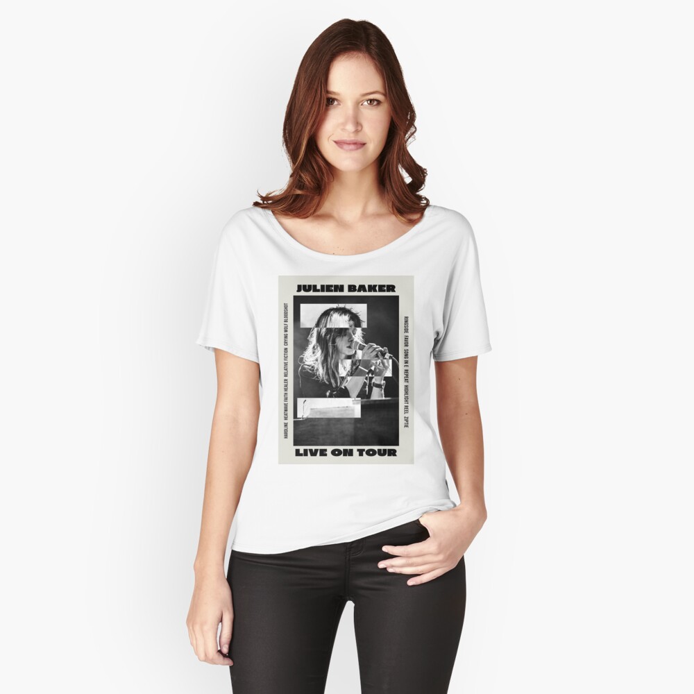 Artikel-Vorschau von Loose Fit T-Shirt, designt und verkauft von Lucy-ll.
