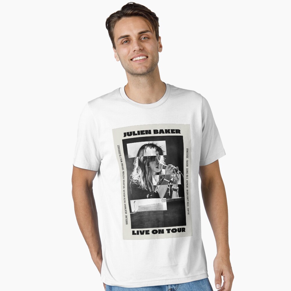 Artikel-Vorschau von Essential T-Shirt, designt und verkauft von Lucy-ll.