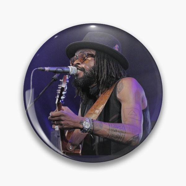 Item preview, r2860/  Finition 2021 - 5 -   Chanteur de Légende " merci " - 2017 -  fz 2000  (c)(h) Olavia-Olao Okaio Créations designed and sold by o.okaïo.