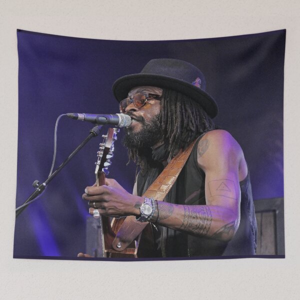 Item preview, r2860/  Finition 2021 - 5 -   Chanteur de Légende " merci " - 2017 -  fz 2000  (c)(h) Olavia-Olao Okaio Créations designed and sold by o.okaïo.