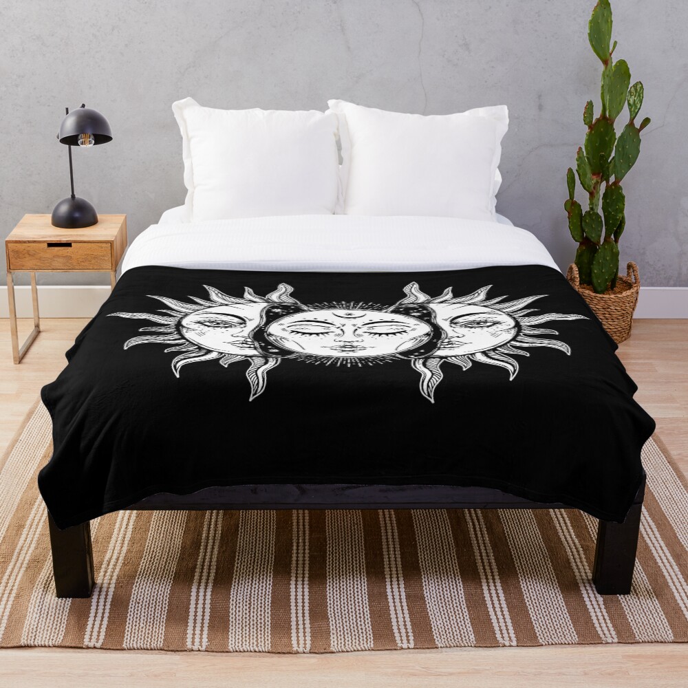 Sun and moon Throw Blanket
