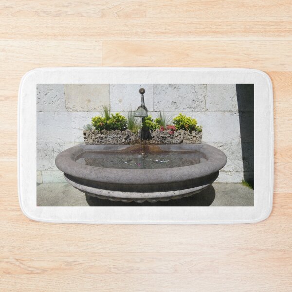 Item preview, fountain in Geneva, Switzerland designed and sold by EK EXCLUSIVE.