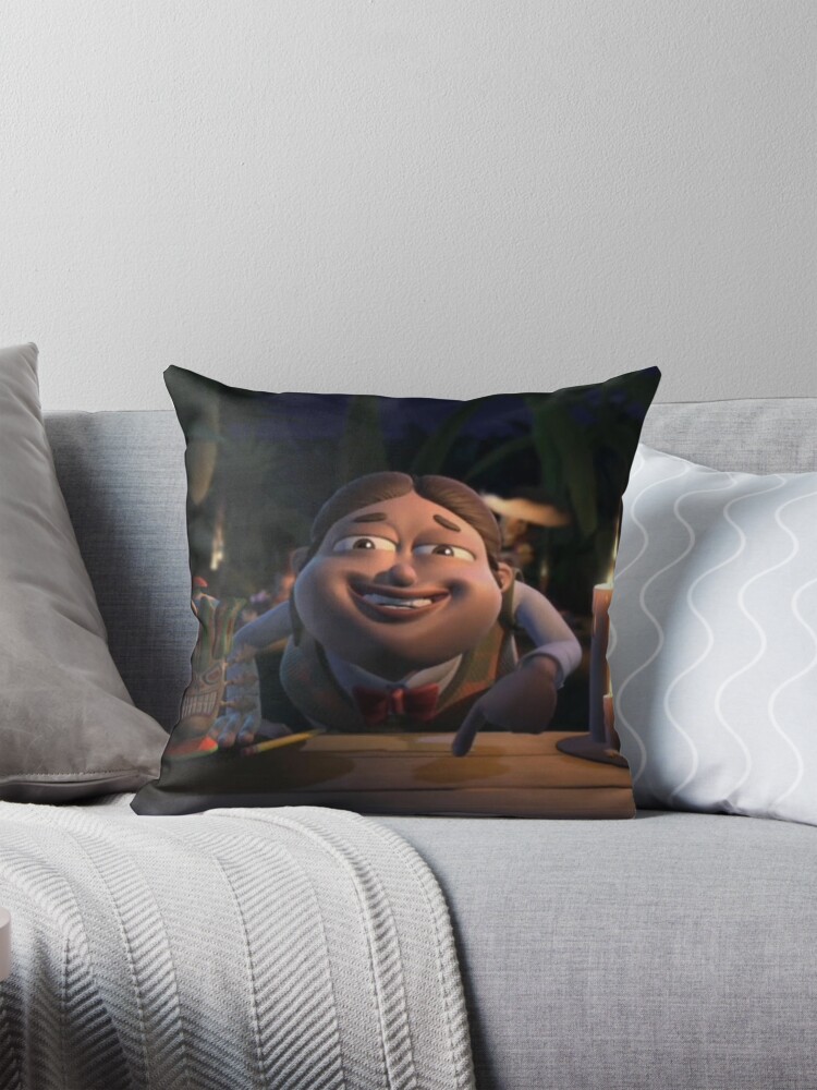 Gru body pillow best sale