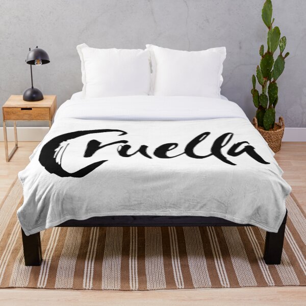 Cruella de Vil in black and white Throw Blanket