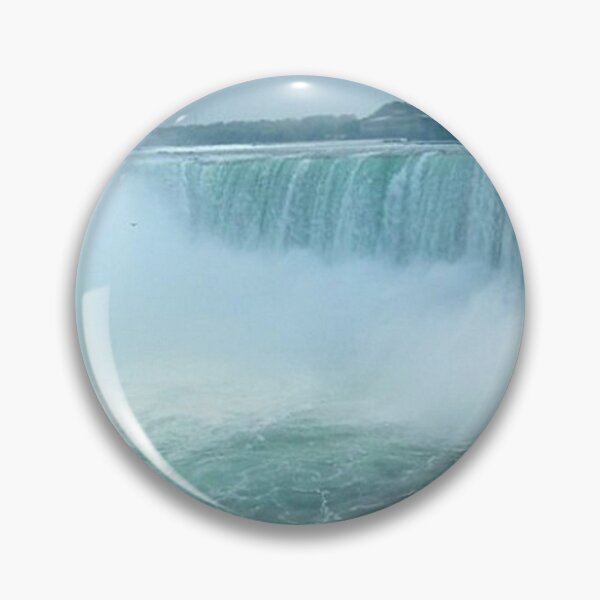 Aperçu de l'œuvre Maid of the Mist créée et vendue par Diane Owens.