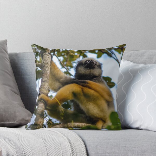 Item preview, A diademed sifaka-Lemur designed and sold by Fidisoa Rasambainarivo.