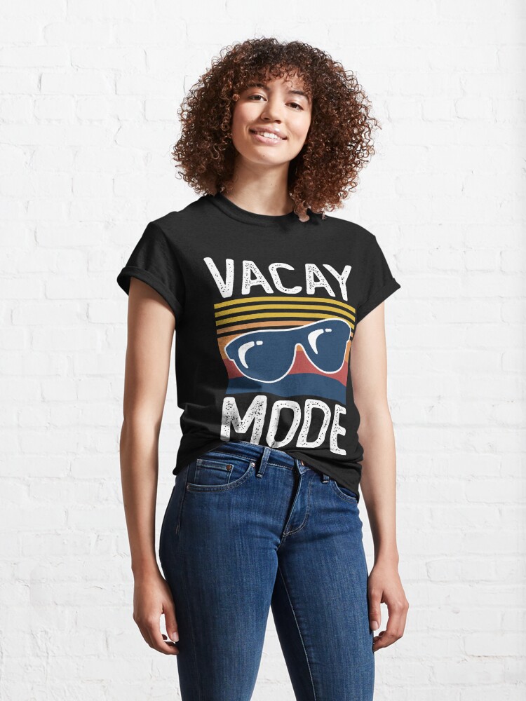Discover Vacay Mode, Summer Sunglasses Classic T-Shirt