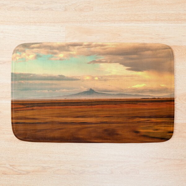 Artikelvorschau, Die Sweet Grass Hills aus Amtraks Empire Builder entworfen und verkauft von Bryan Spellman.
