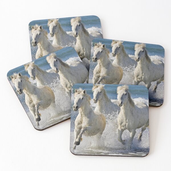 Artikelvorschau, La Camargue, Frankreich, Pferd, Wildpferde, Reiten, Tier, Pferdekunst, Pferdeposter, Pferdeleinwand, Pferdeleinwand, Pferdeleinwand, Wandkunst auf Leinwand, Pony entworfen und verkauft von eyesight4vision.