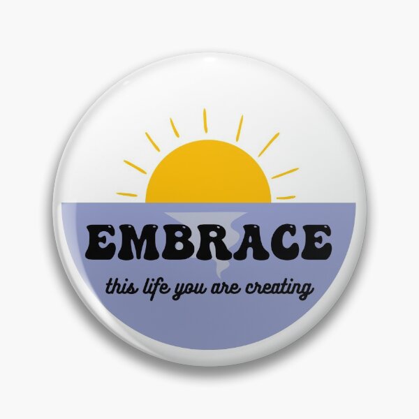 Artikelvorschau, Embrace Your Life Ocean Sunrise Positivity Zitat entworfen und verkauft von Natasha Rolfe.