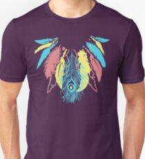 Cute Feather Necklace Graphic Unisex T-Shirt