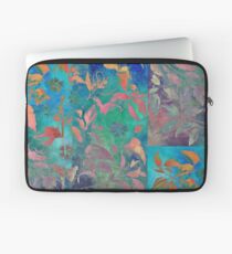 FLOWERING PLANT Laptop Sleeve