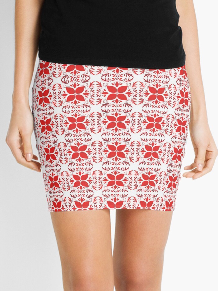 Pink skirt outlet with red flowers