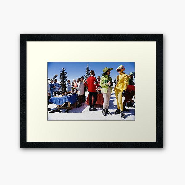 party outdor Framed Art Print