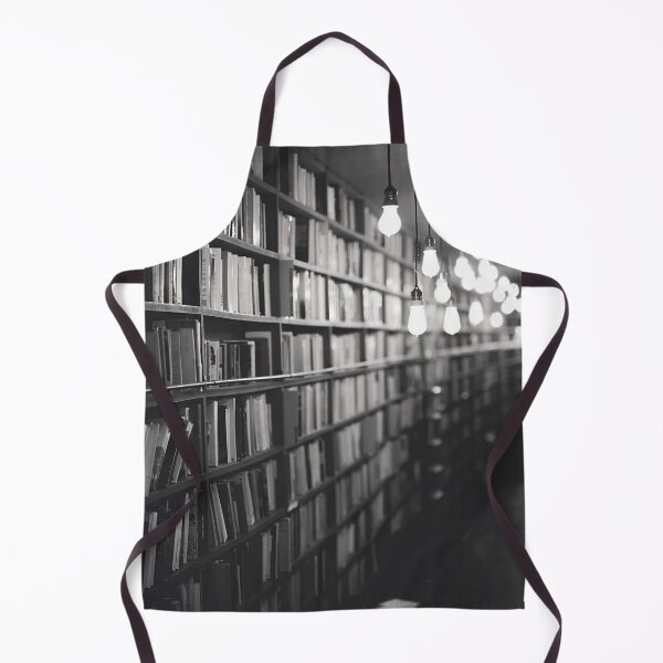 Artikelvorschau, Beleuchtete Bücherregale in einer Buchhandlung in Schwarzweiß entworfen und verkauft von SquishStitches.