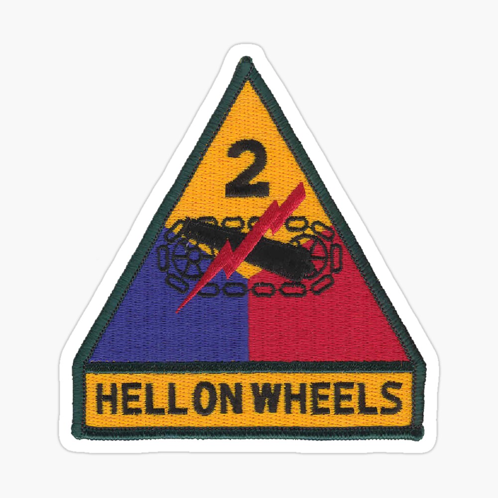 HELL ON WHEELS 2ND ARMOR DIVISION NOS VINTAGE 1” HAT / LAPEL PIN 