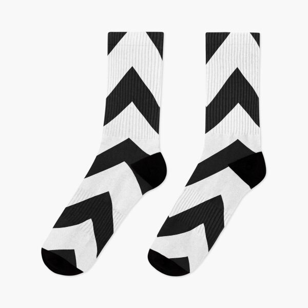 Item preview, Patrón de zigzag de Chevron blanco y negro designed and sold by ind3finite.