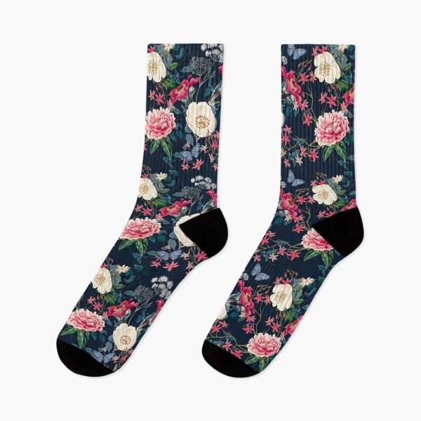 Artikelvorschau, Copy of Vintage Floral Garden on Navy Blue entworfen und verkauft von meggydesigns.