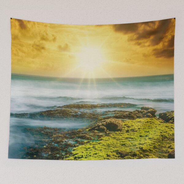 Artikelvorschau, Wandteppich, Überwurfdecken, Bettdecken, Bettbezüge, Duschvorhänge, Sonnenuntergangswandkunst, Naturszene, Natursonnenuntergänge, Hüttenszene, Hüttenhimmel, Metallfotodrucke entworfen und verkauft von eyesight4vision.