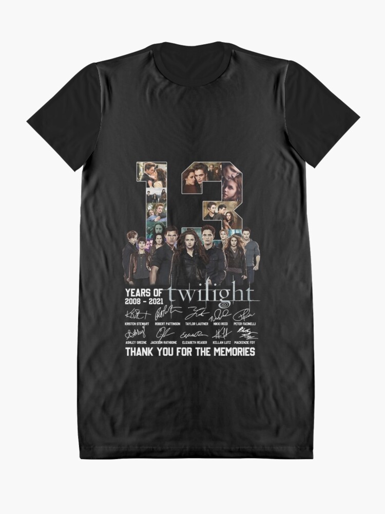 13 Years Of The Twilight Saga Signature , Twilight Cast , Twilight Midnight  Sun Movie | Graphic T-Shirt Dress