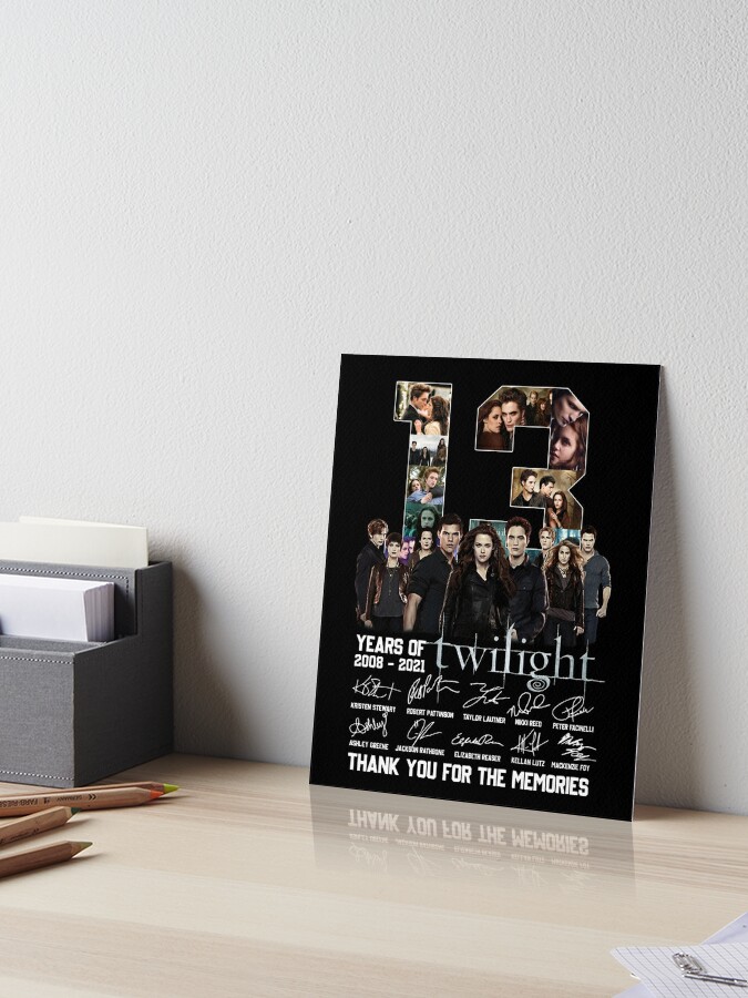 A Dedicated Twilight Saga Fan's Midnight Sun Book Review 