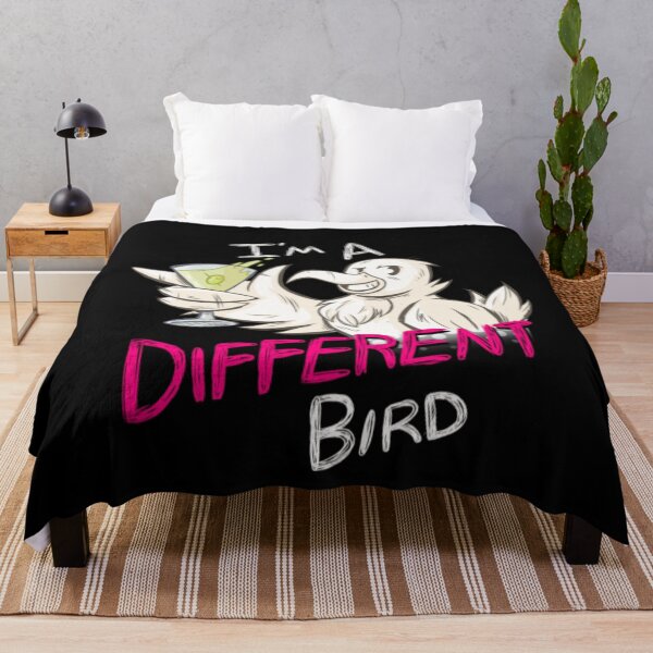 Artikelvorschau, Skyjacks T-ShirtIch bin ein anderer Vogel entworfen und verkauft von GamBian.