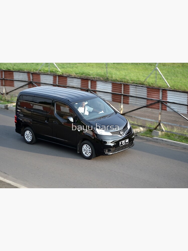 nissan evalia black