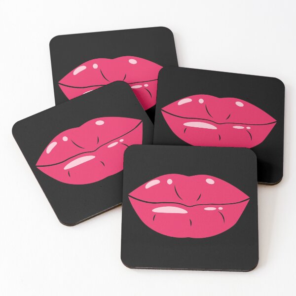 Aperçu de l'œuvre Bouche rouge attrayante pliée pour un baiser. créée et vendue par Tatishka.