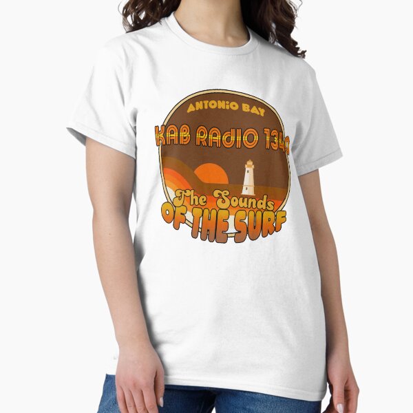 Vista previa del artículo con la obra «KAB Radio 1340 Antonio Bay - Sonidos del surf - Tema retro vintage», diseñado y vendido por VanadiumRoad.