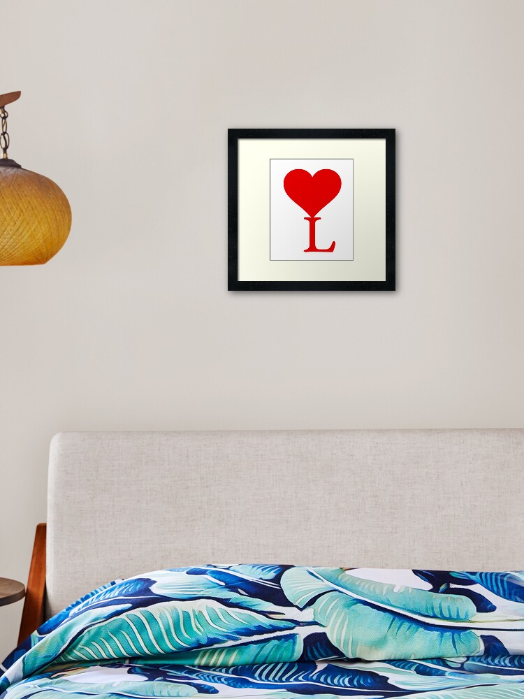Impression encadrée for Sale avec l'œuvre « Coeur avec lettre initiale L »  de l'artiste ronaldsonou
