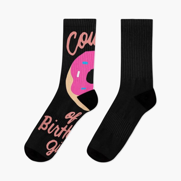 Artikelvorschau, Cute Cousin Of The Birthday Girl Sweet Matching Family Donut Gift entworfen und verkauft von mchargue12.