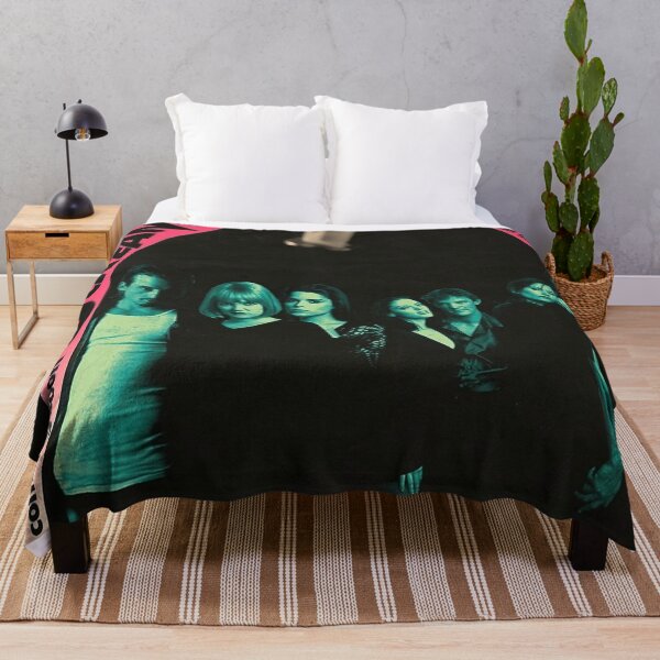 Item preview, vintage scream horror designed and sold by 40dinone.