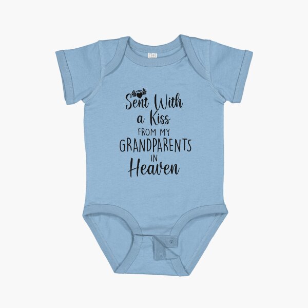 Aperçu de l'œuvre Envoyé avec un baiser de mes grands-parents au paradis créée et vendue par TheShirtLounge.