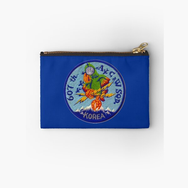 Aperçu de l'œuvre 607E ESCADRON AC&W - CORÉE créée et vendue par militarygifts.