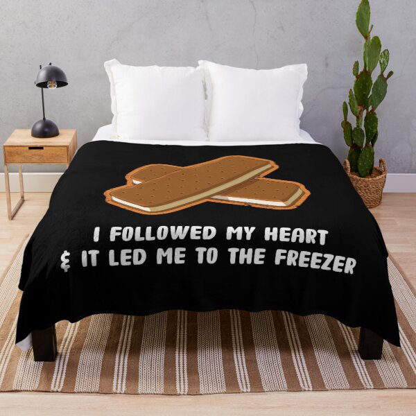 Artikelvorschau, Lustiges I Follow My Heart Ice Cream Sandwich Design entworfen und verkauft von jakehughes2015.